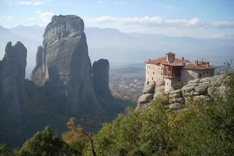 Monasteries perch on rocky pinnacles at central Greece’s Meteora © Alexis Averbuck / Lonely Planet