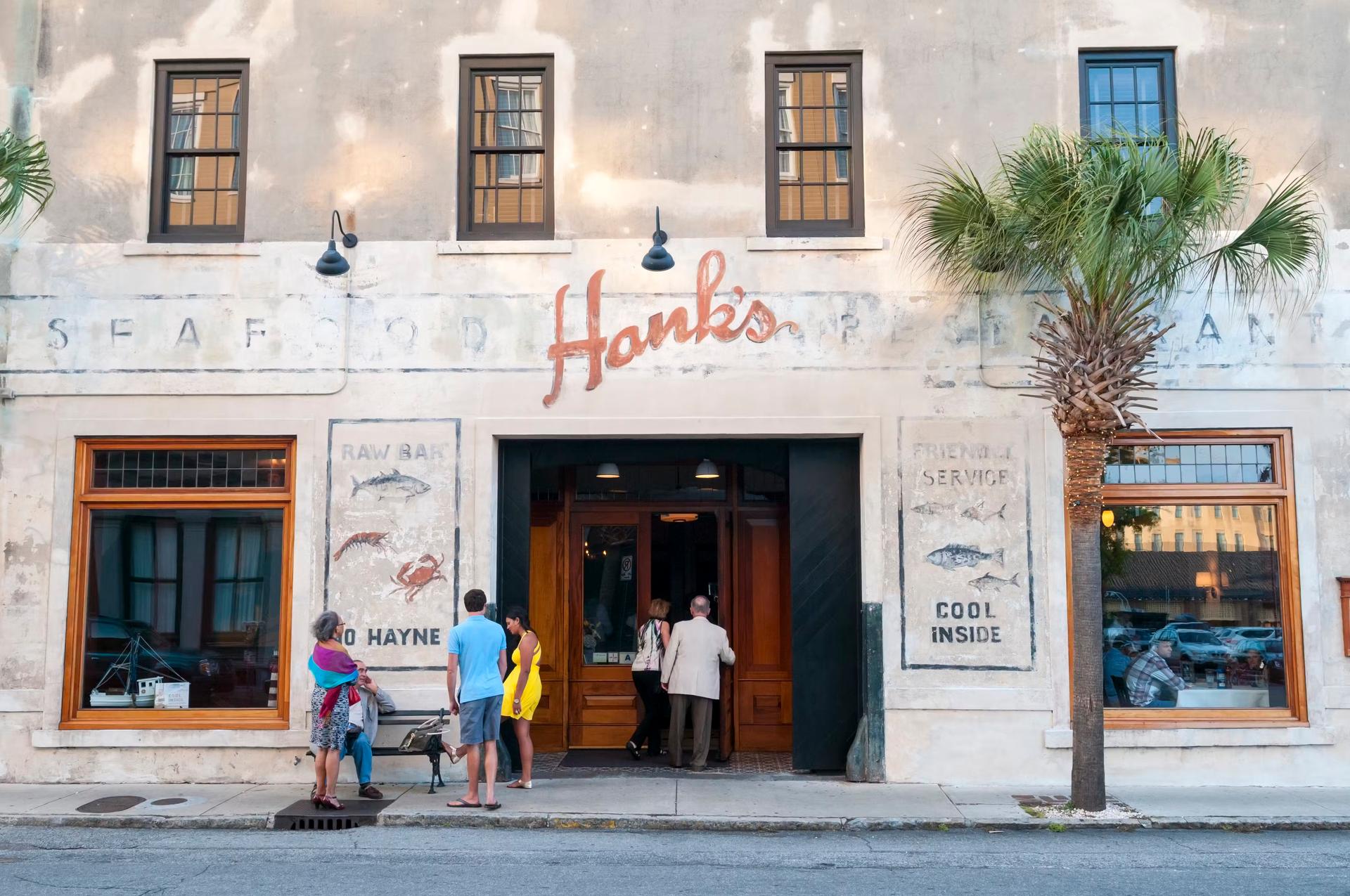 Utsidan av Hank's Seafood Restaurant i Charleston, SC