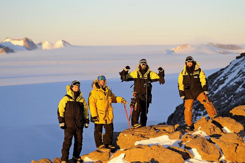 Expeditioners at Fang Peak in Antarctica © Patrick James/Australian Antarctic Division