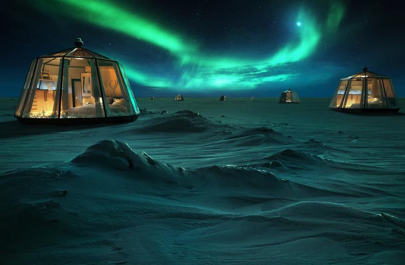 Travellers can spend the night in one of 10 heated domes located at the North Pole. Image: Luxury Action