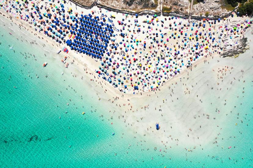 Accessing Spiaggia Della Pelosa might become more difficult by next summer ©Gian Lorenzo Ferretti Photography/Getty Images