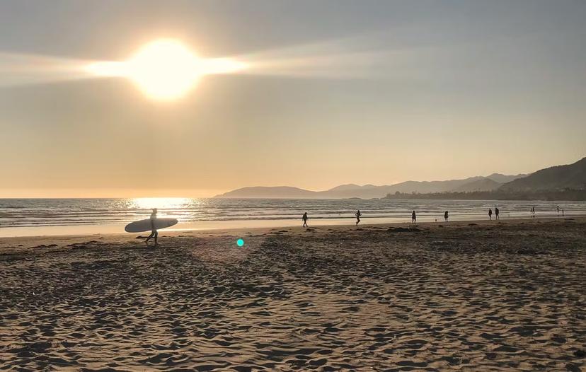 Surf in the morning and taste wine in the afternoon, Pismo Beach and the surrounding San Luis Obispo County wine region is a laidback wine-lovers retreat © Jennifer Simonson / Lonely Planet