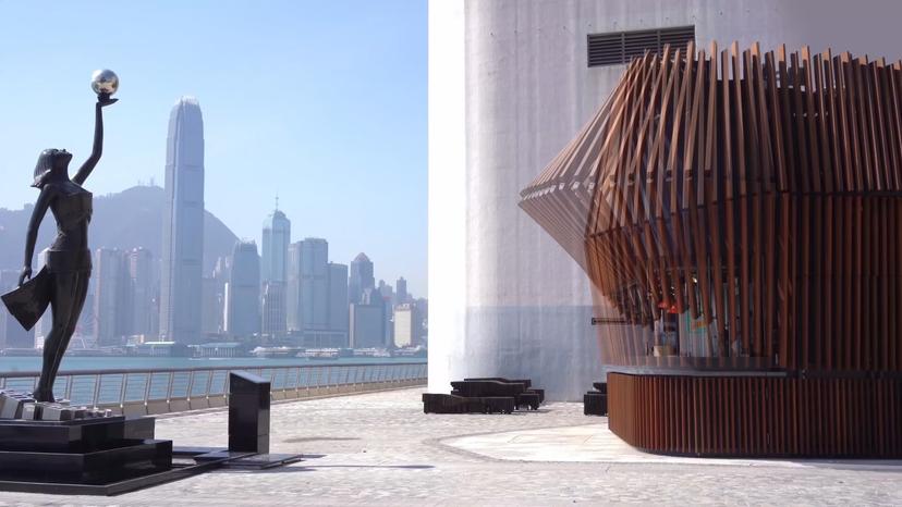 This incredible kinetic building opens and closes with the sunlight