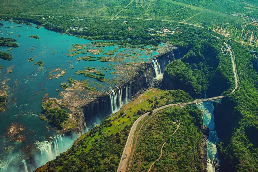 Recent reports have suggested Victoria Falls is the latest victim of climate change. What's really going on in Zimbabwe? © Martin Mwaura / EyeEm via Getty Images